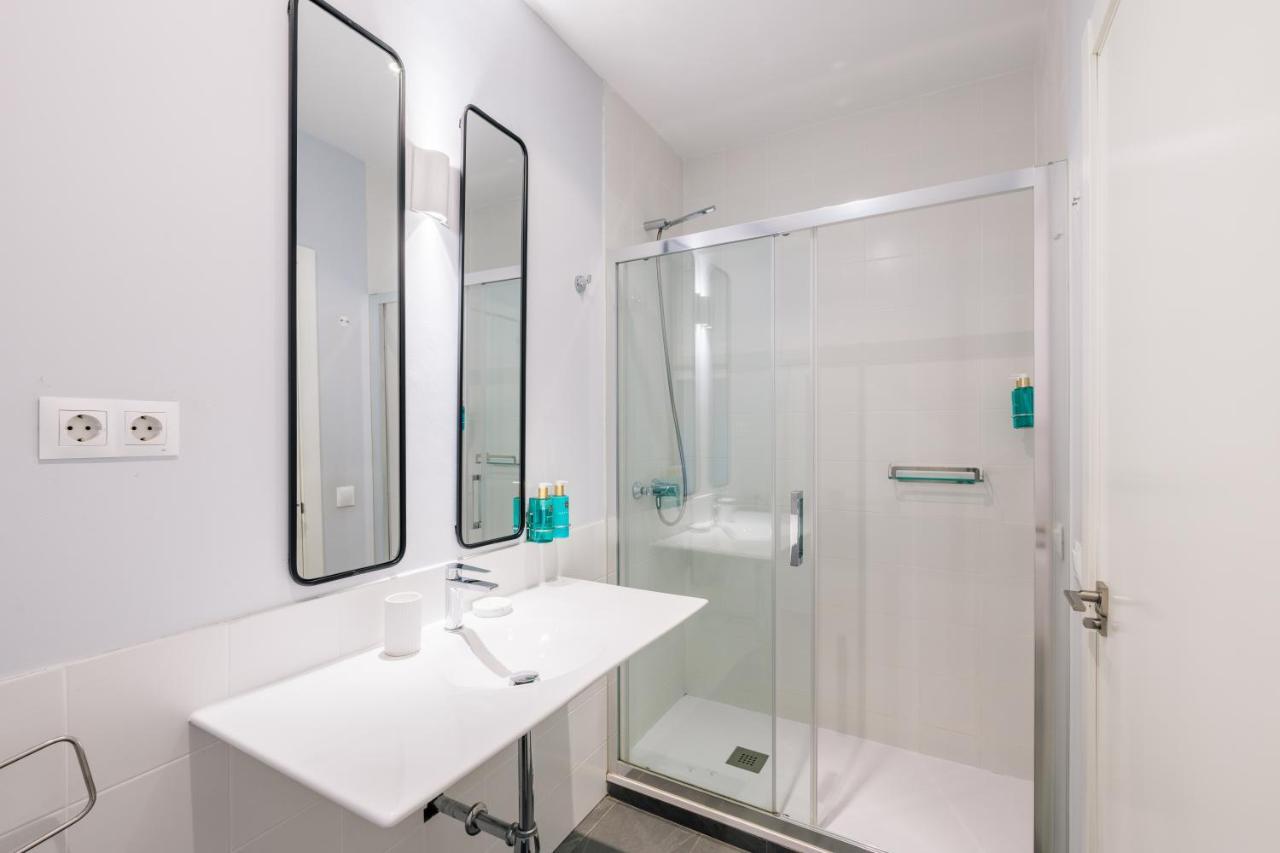 Mi Casa En Madrid- Spacious Apartments Callao Gran Via Exterior photo